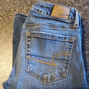 American Eagle Favorite Boyfriend size 00 short